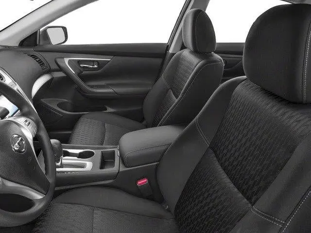 2018 Nissan Altima 2.5 SR photo 4