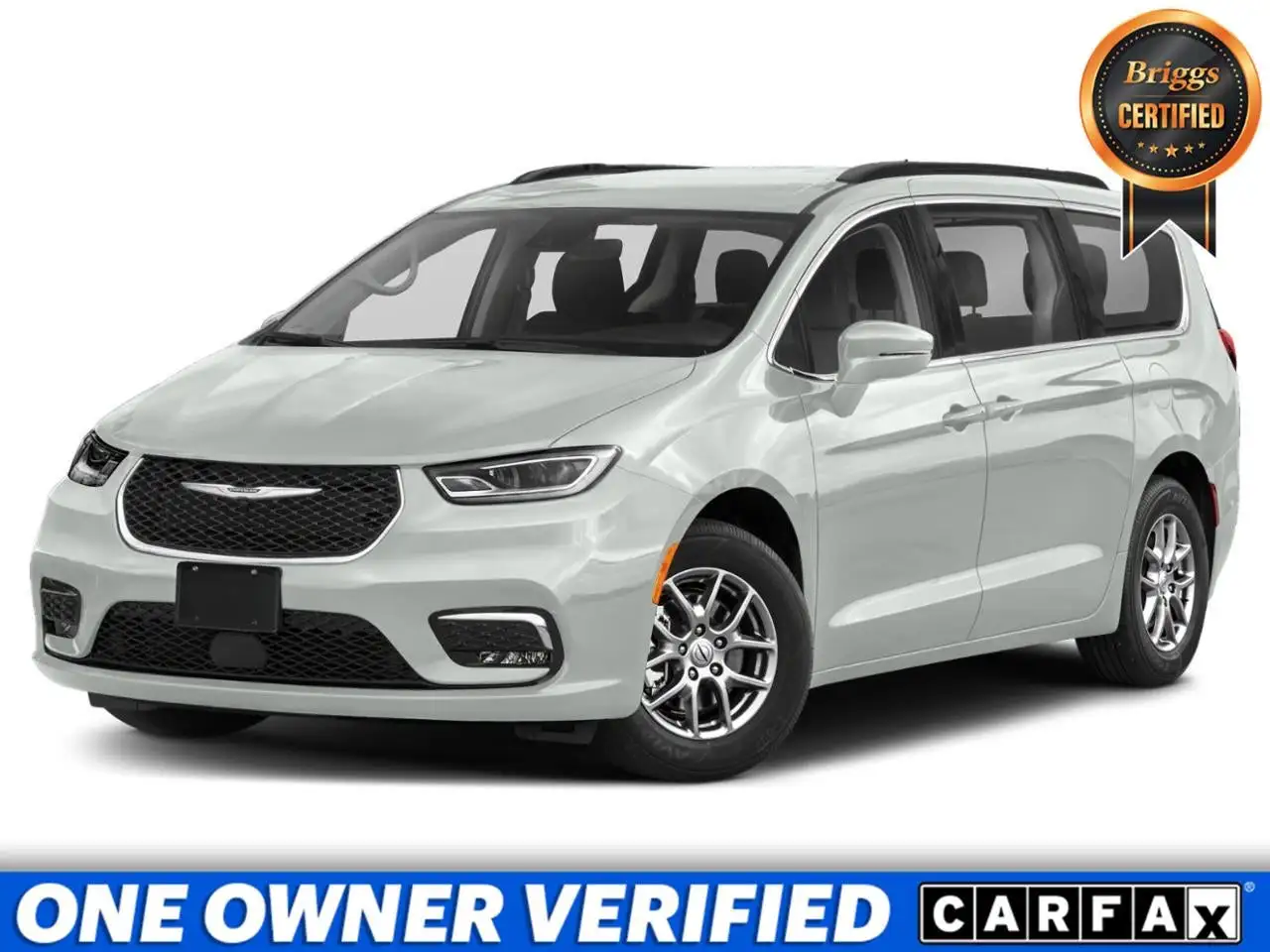 2021 Chrysler Pacifica Limited's photo