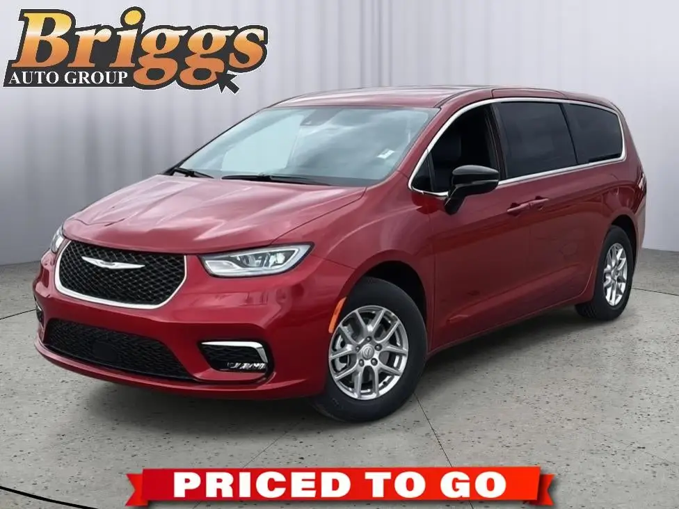 2026 Chrysler Pacifica Select photo 1