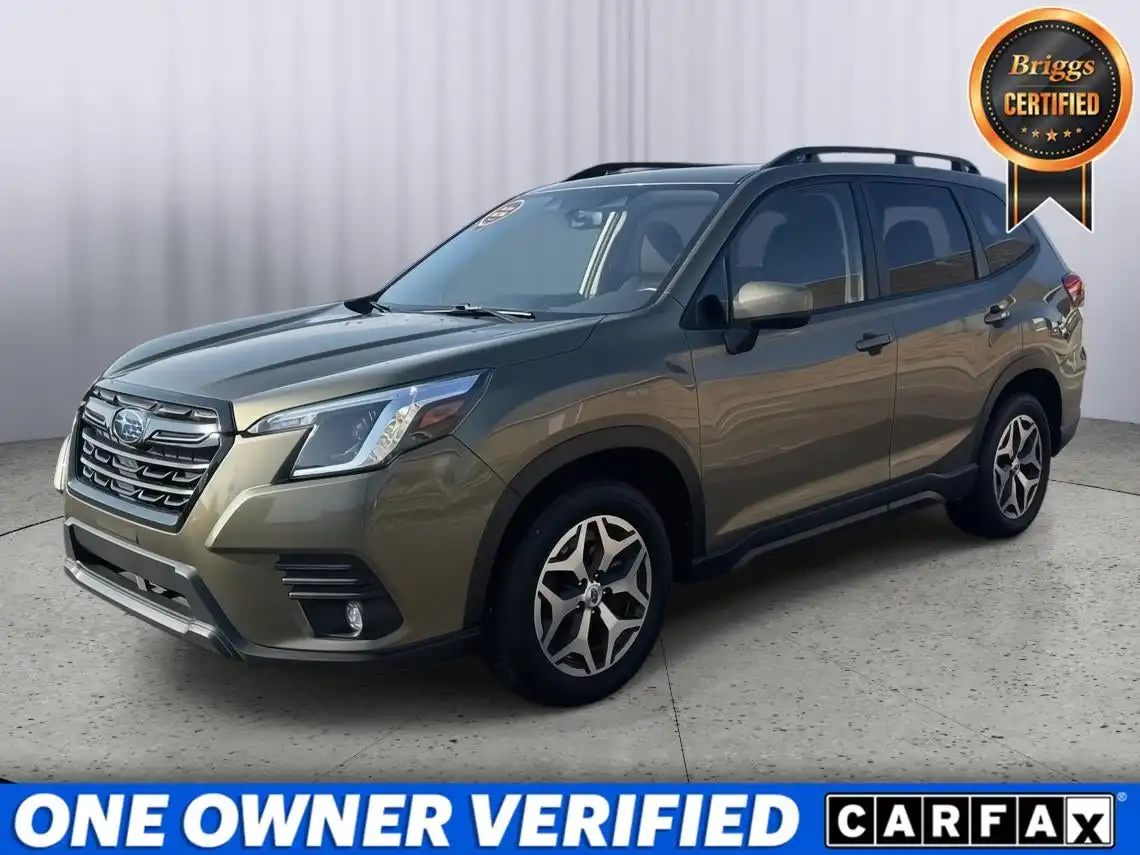 2024 Subaru Forester Premium's photo