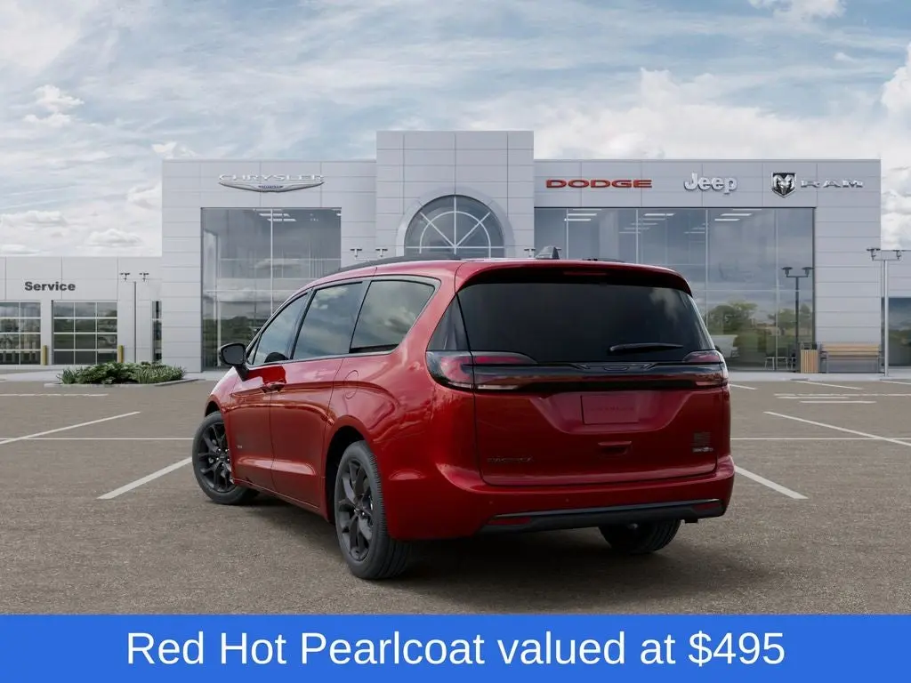 2027 Chrysler Pacifica Select AWD photo 3