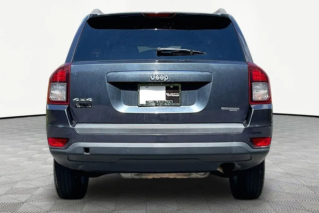 2014 Jeep Compass Sport 4WD photo 4