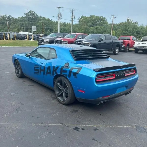 2015 Dodge Challenger R/T Shaker photo 3