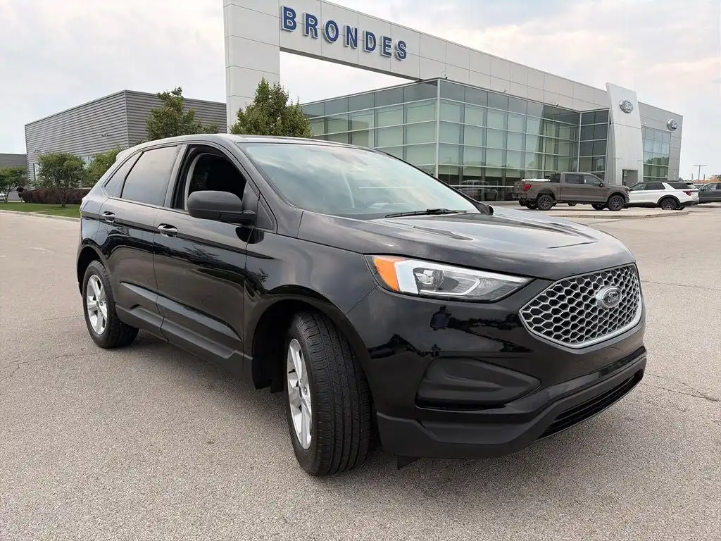2024 Ford Edge SE AWD's photo