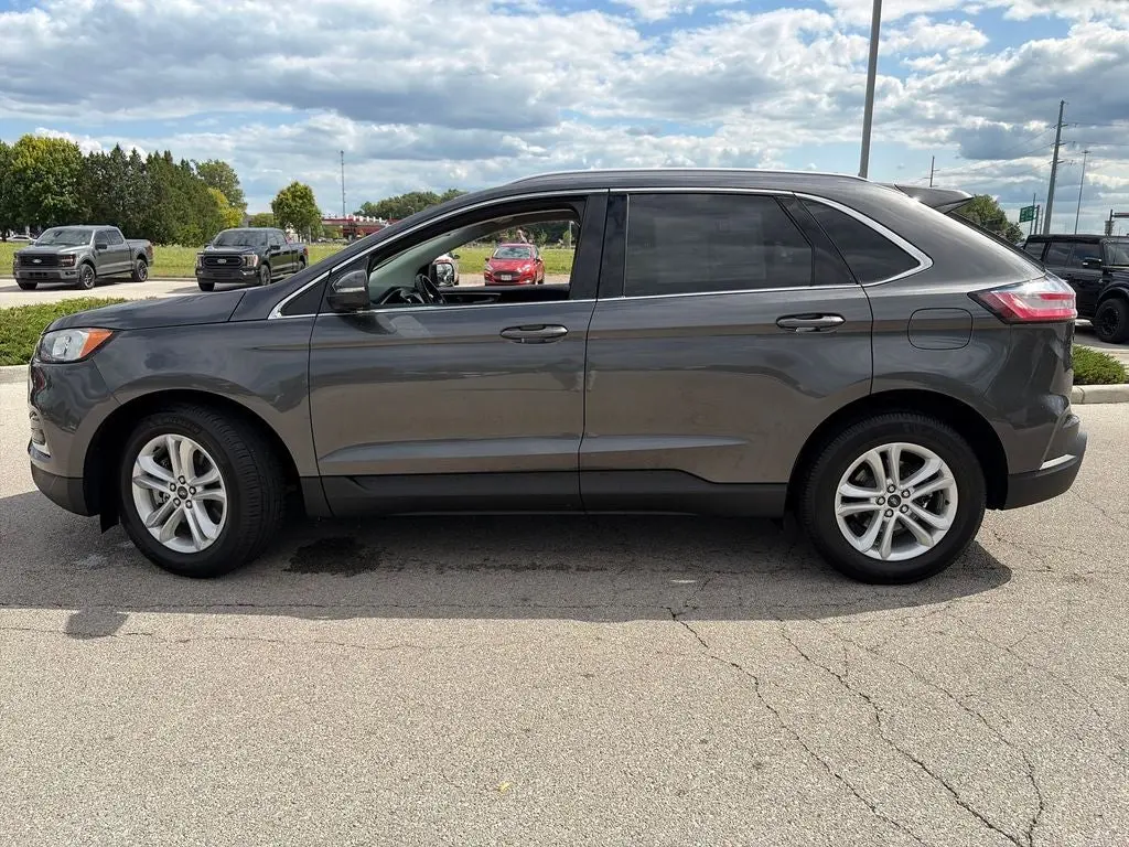 2020 Ford Edge SEL AWD photo 4