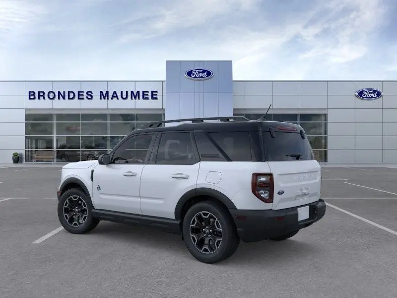 2026 Ford Bronco Sport Outer Banks 4X4 photo 4