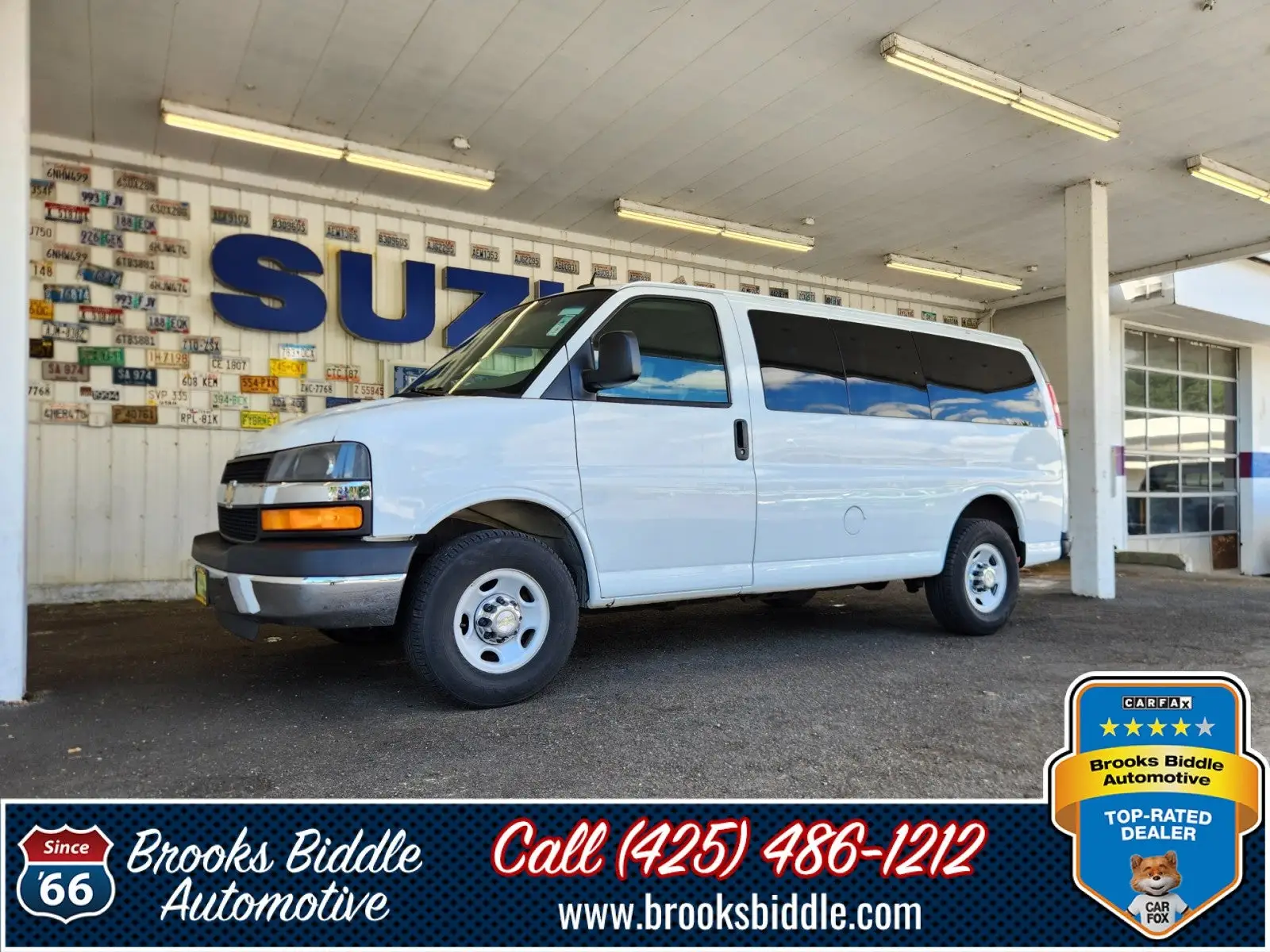2011 Chevrolet Express 2500 LS photo 1