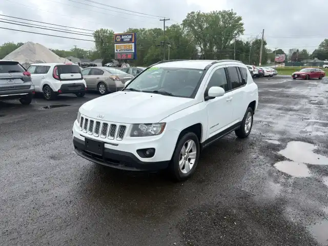 2015 Jeep Compass Latitude 4X4's photo