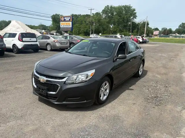 2016 Chevrolet Malibu 1LS's photo