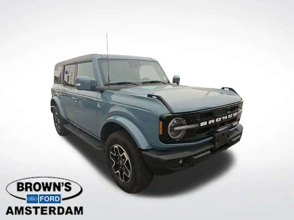 2023 Ford Bronco Outer Banks 4x4's photo