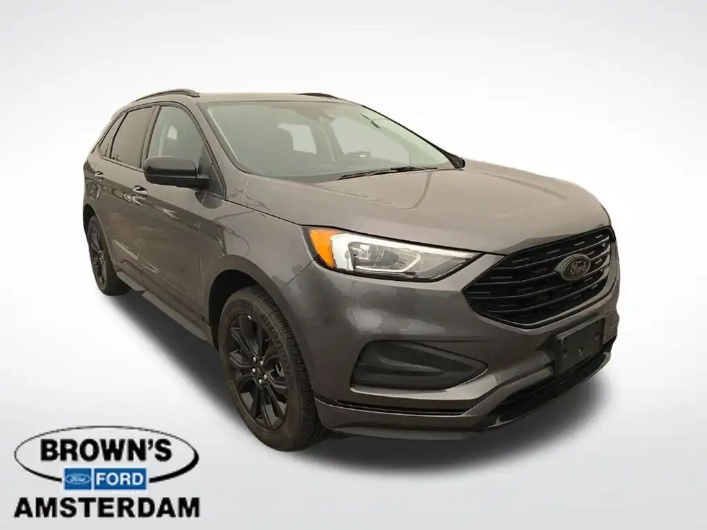 2022 Ford Edge SE AWD's photo