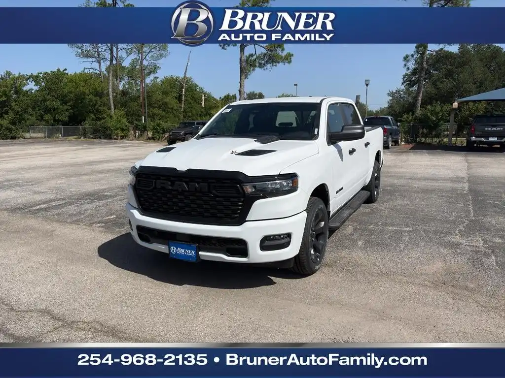 2026 RAM 1500 Express 4x4 Crew Cab 5'7's photo
