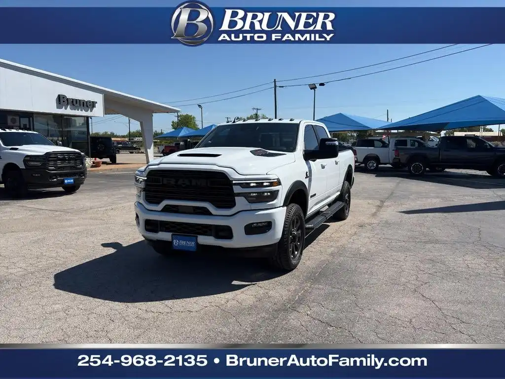2025 RAM 2500 Laramie 4X4 Crew Cab SWB's photo