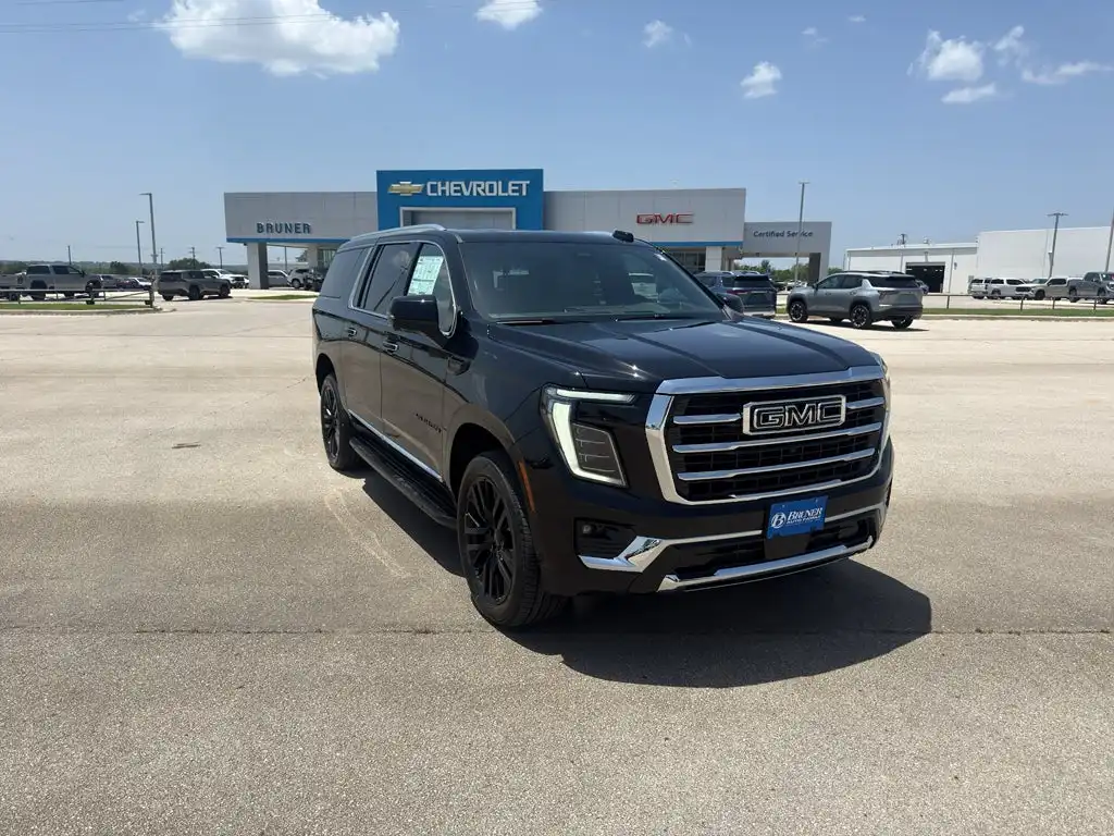 2026 GMC Yukon 4WD Elevation's photo