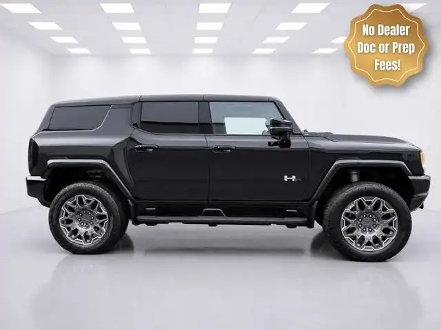 2024 GMC Hummer EV 3X SUV's photo