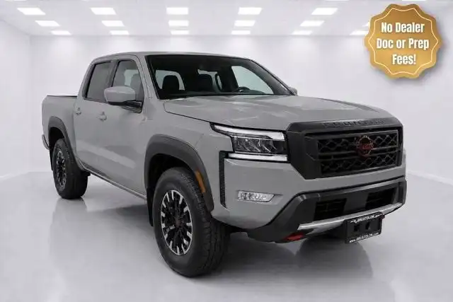 2024 Nissan Frontier PRO-4X Crew Cab 4X4's photo