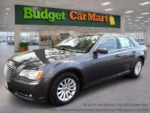 2013 Chrysler 300 Base photo 1