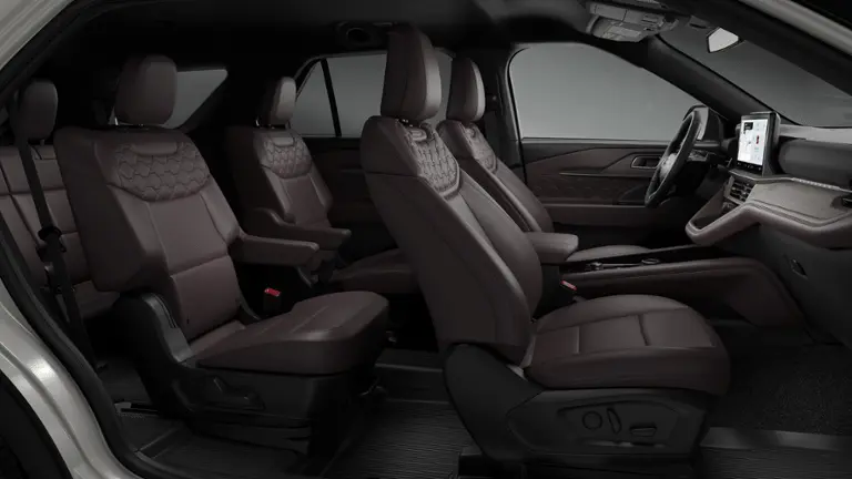 2027 Ford Explorer Platinum 4WD photo 5