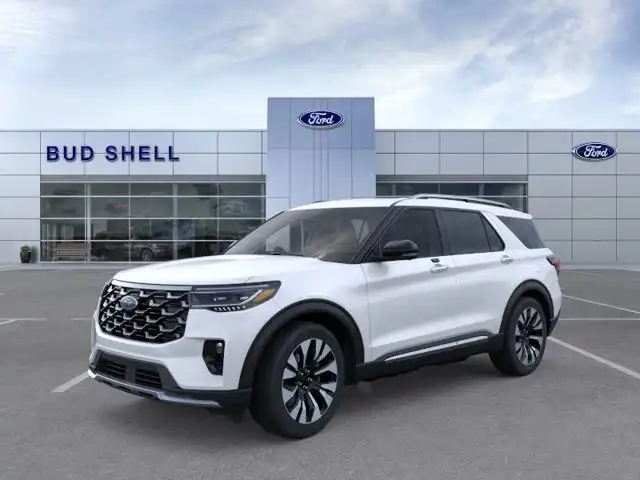 2026 Ford Explorer Platinum 4WD's photo