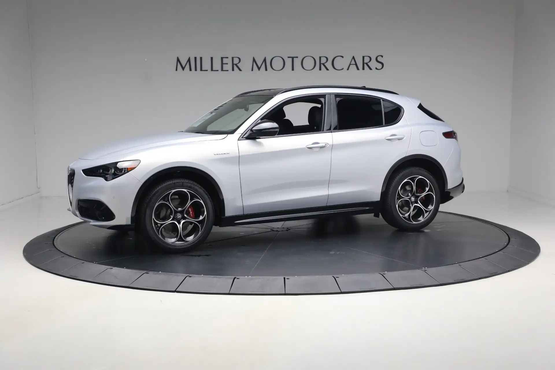 2026 Alfa Romeo Stelvio's photo