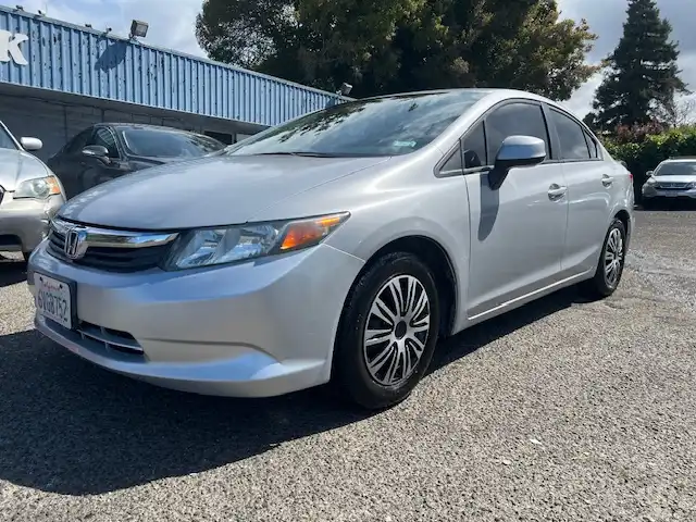 2012 Honda Civic LX Auto's photo