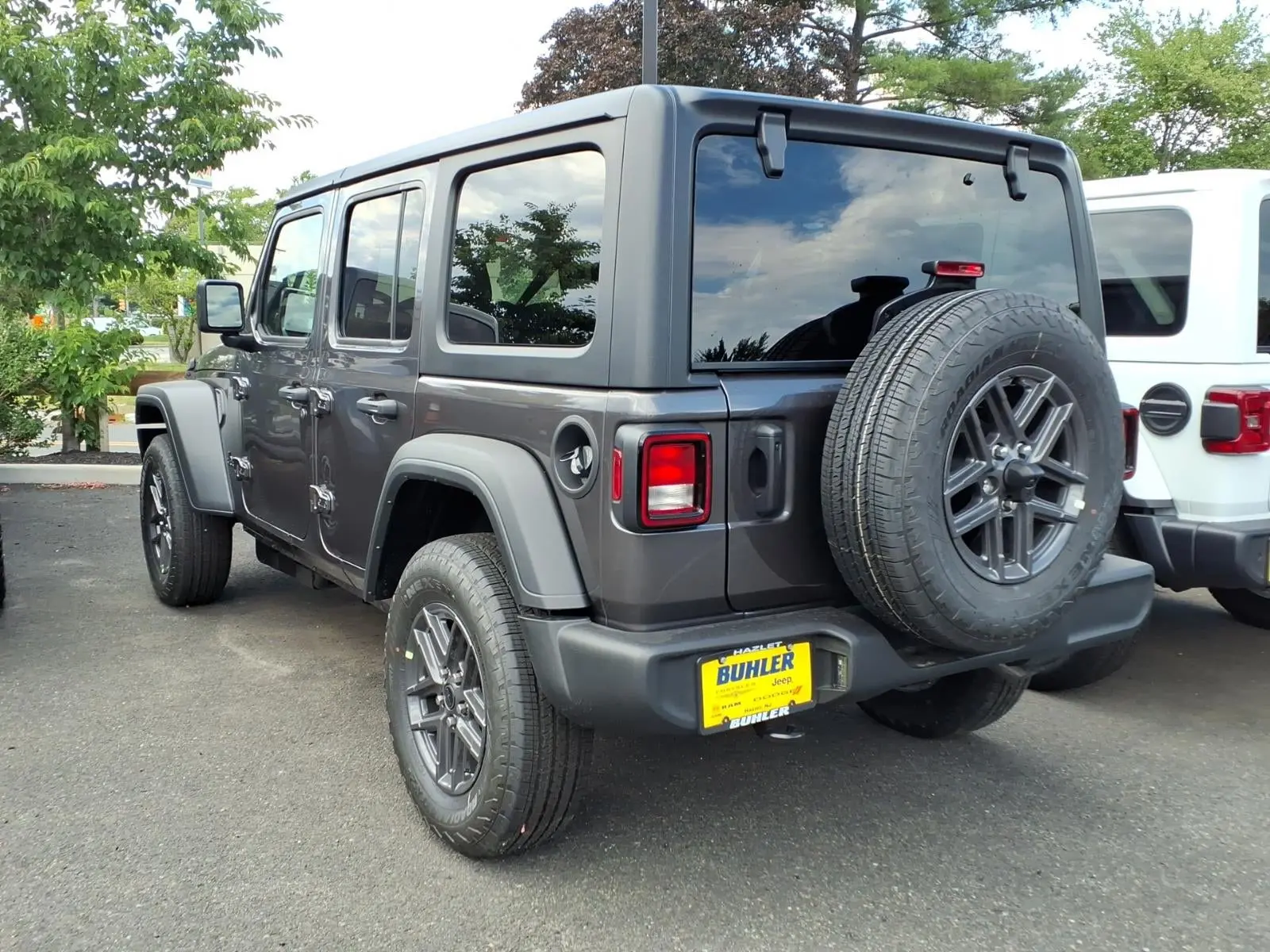 2026 Jeep Wrangler Sport S photo 3