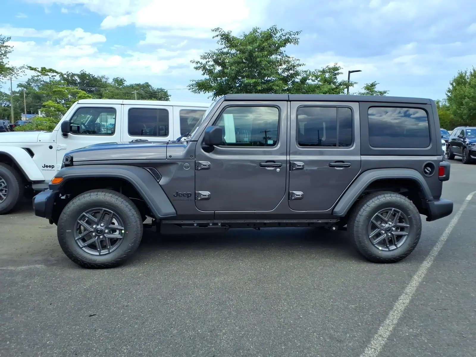 2026 Jeep Wrangler Sport S photo 5