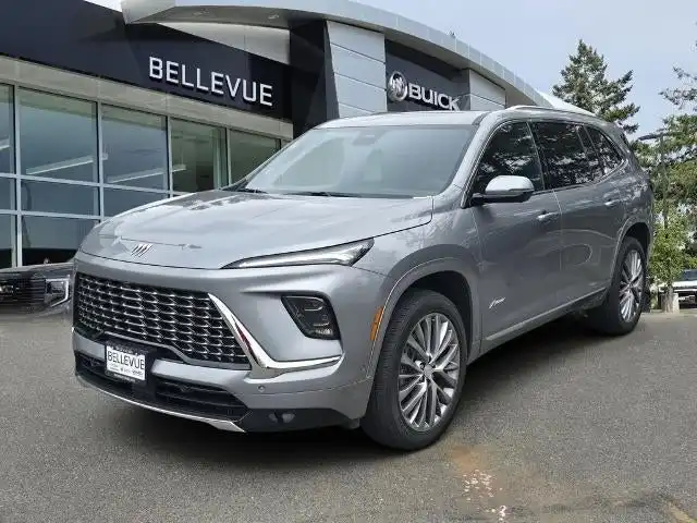 2026 Buick Enclave Avenir AWD's photo
