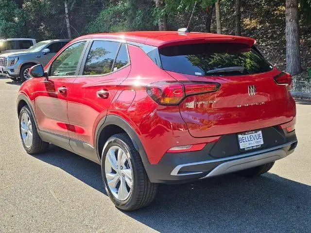 2026 Buick Encore GX Preferred AWD photo 3