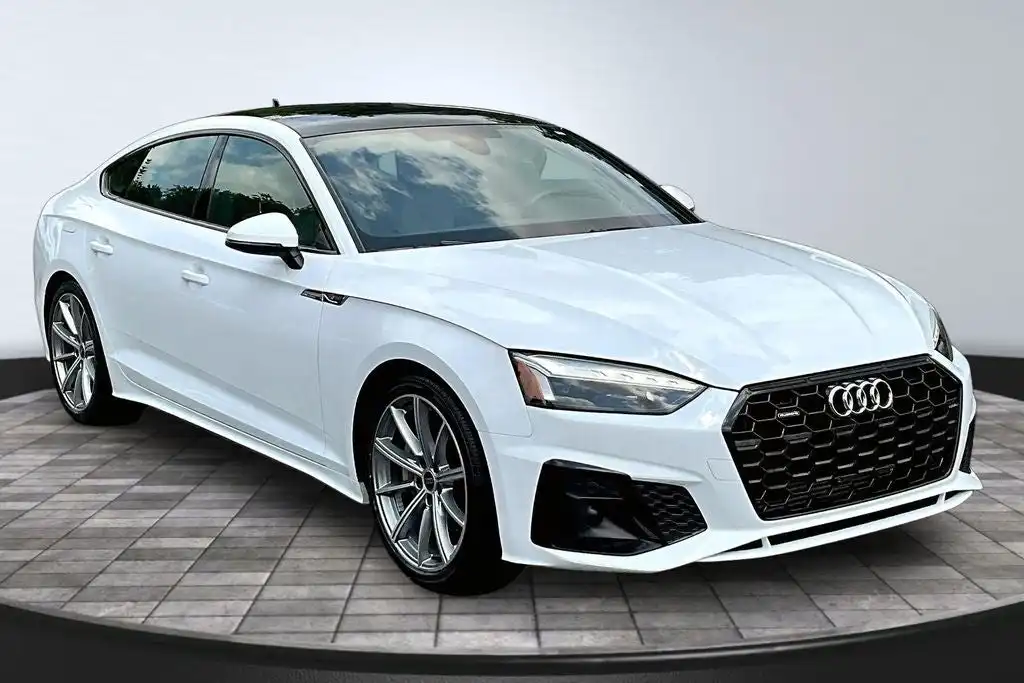 2025 Audi A5 Sportback 45 Premium quattro S tronic's photo