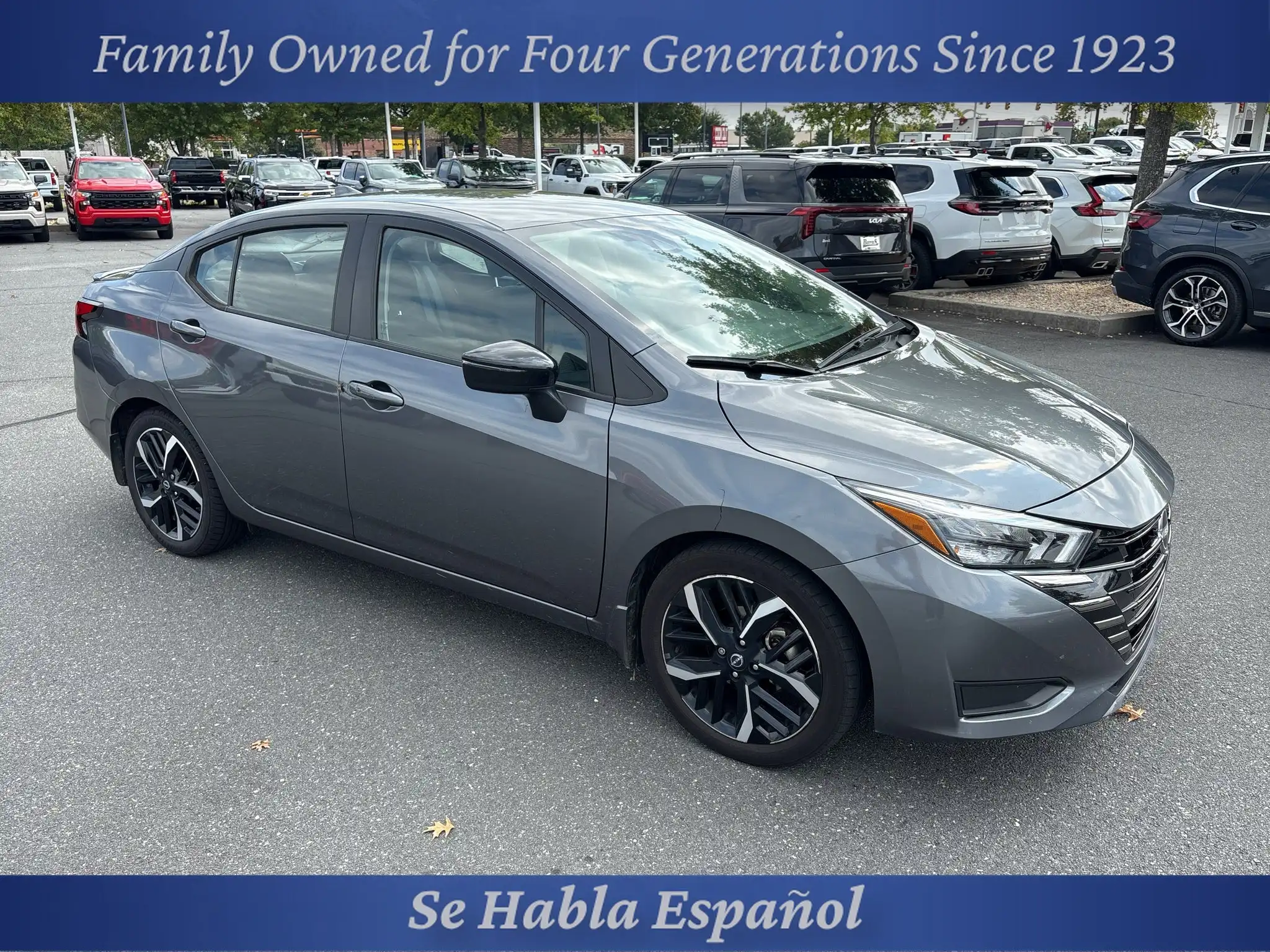 2024 Nissan Versa 1.6 SR CVT's photo
