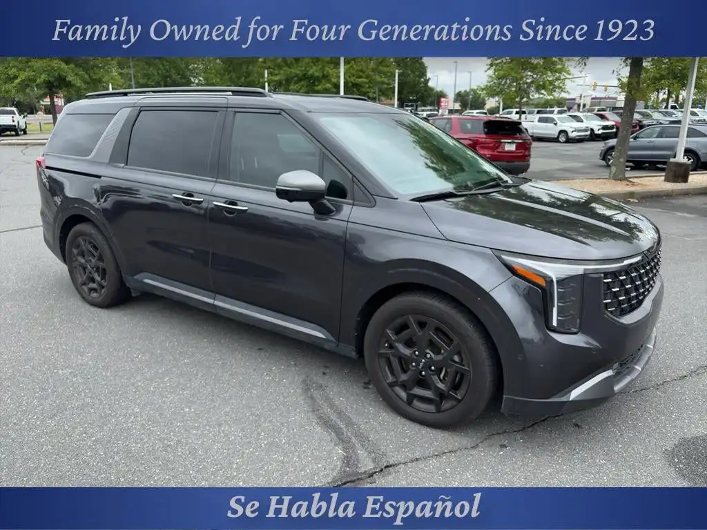 2025 Kia Sedona SX Prestige's photo