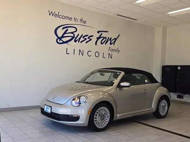 2013 Volkswagen Beetle 2.5L Conv. auto PZEV photo 1