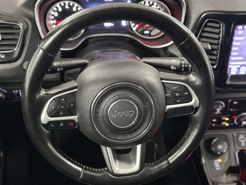 2020 Jeep Compass Limited 4X4 photo 3