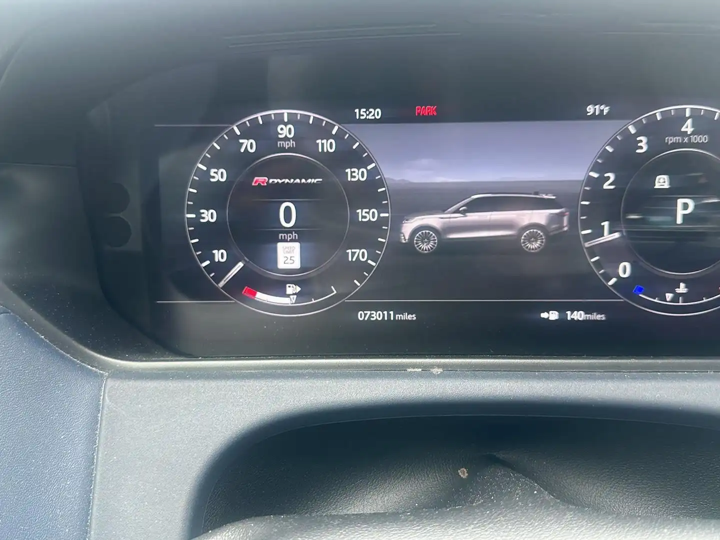 2020 Land Rover Range Rover Velar R-Dynamic HSE V6's photo