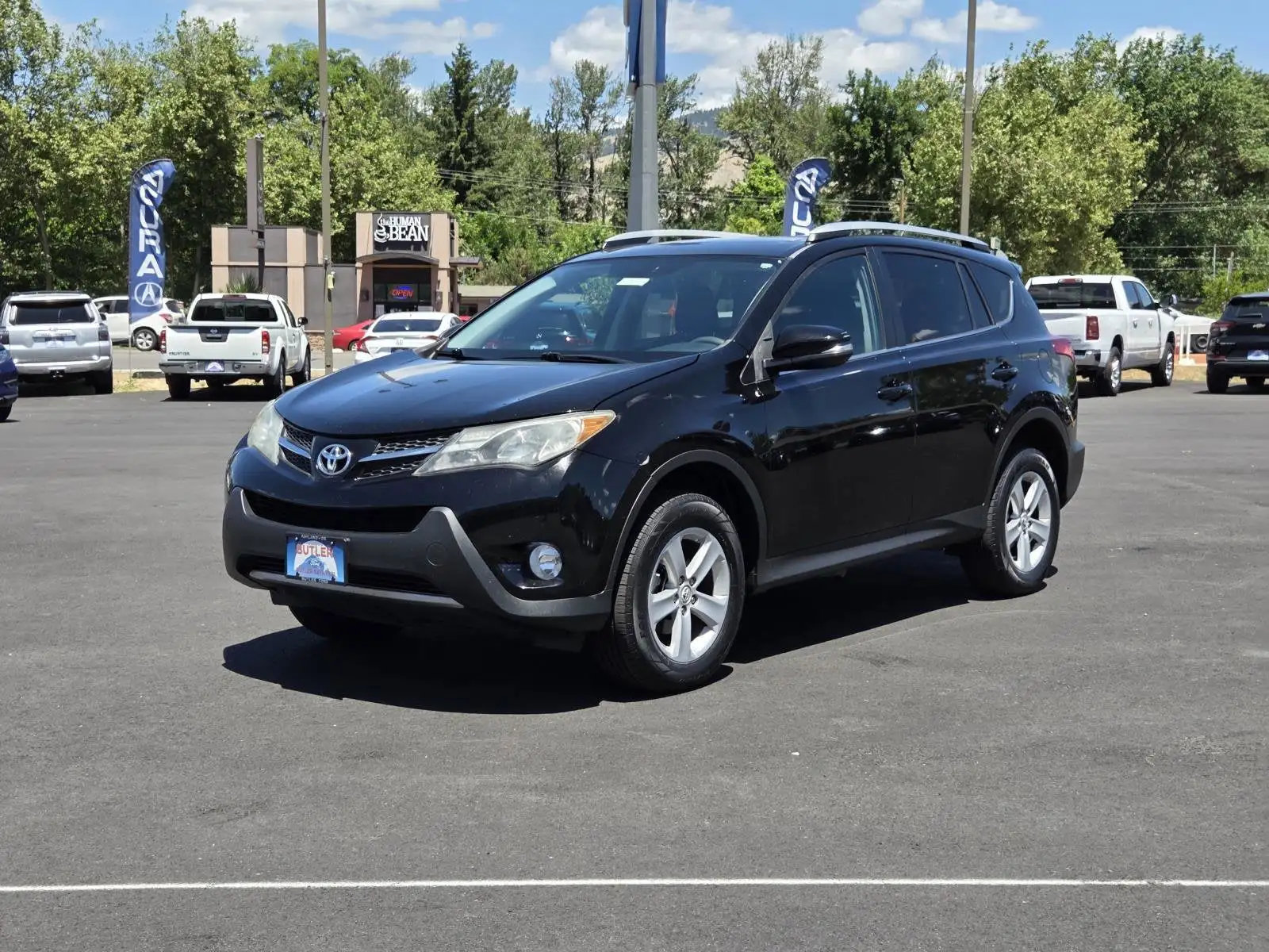 2014 Toyota RAV4 XLE's photo