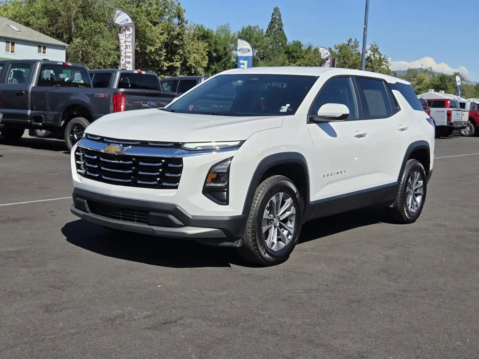 2025 Chevrolet Equinox AWD LT 1.5T's photo