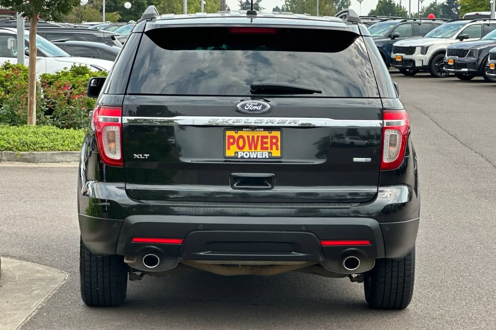 2013 Ford Explorer XLT 4x4 photo 5