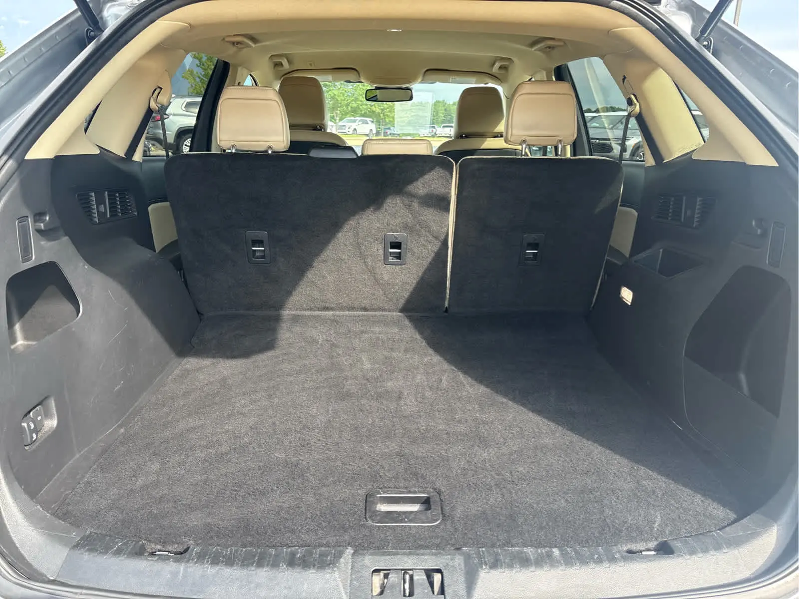 2024 Ford Edge SEL AWD photo 5