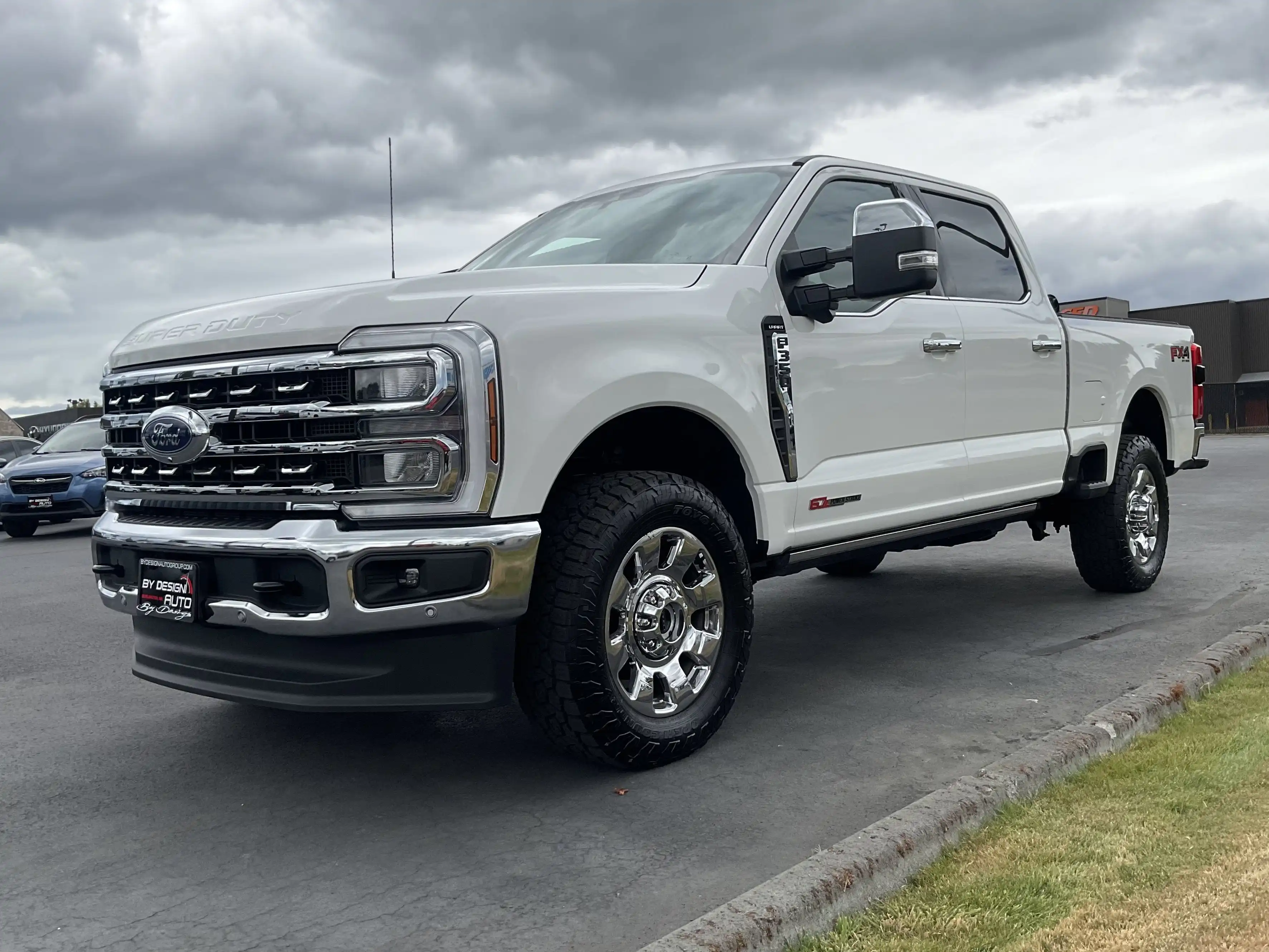 2025 Ford F-350 Lariat 4x4 Crew Cab 160 in SRW's photo