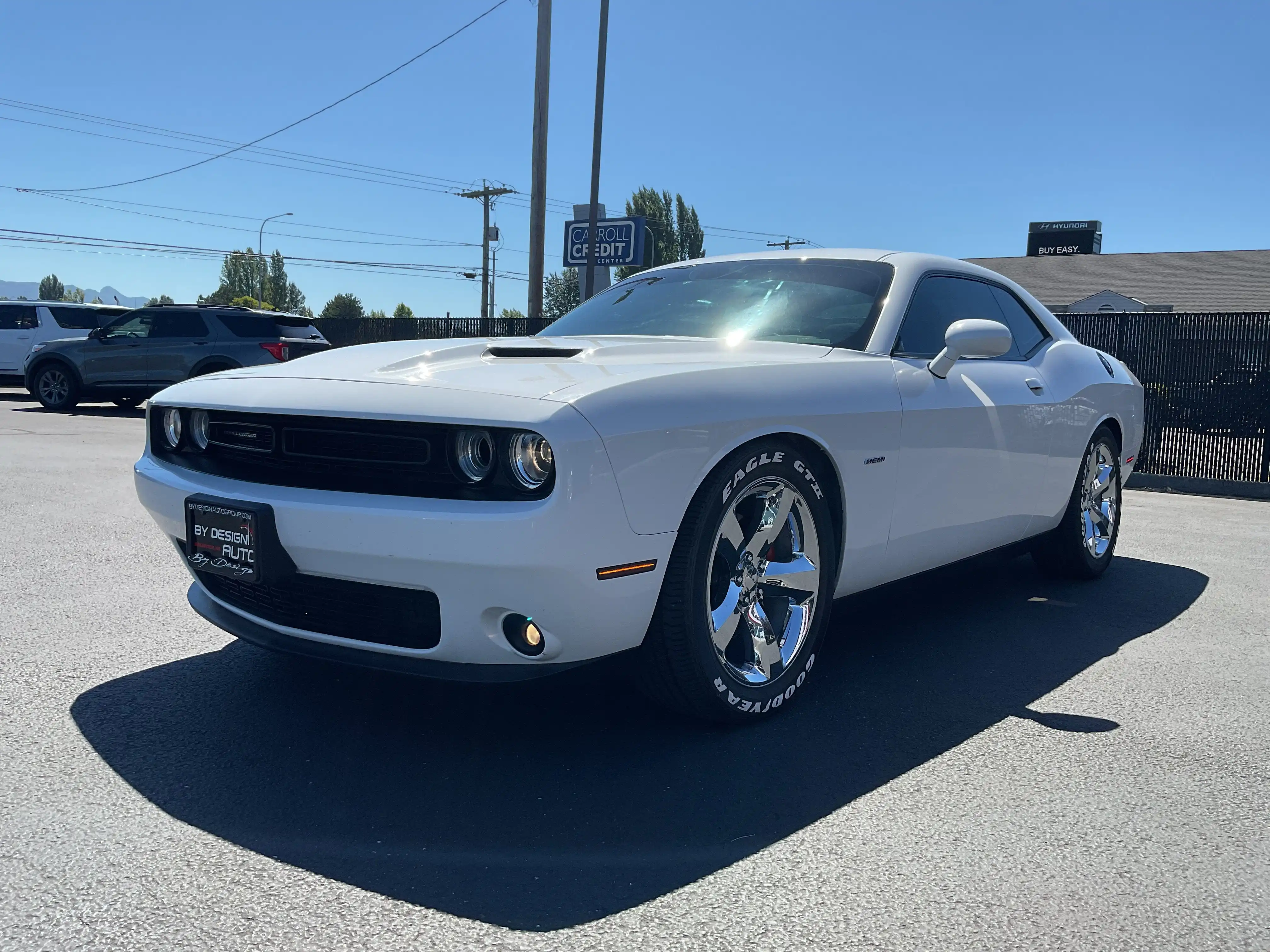 2016 Dodge Challenger R/T's photo