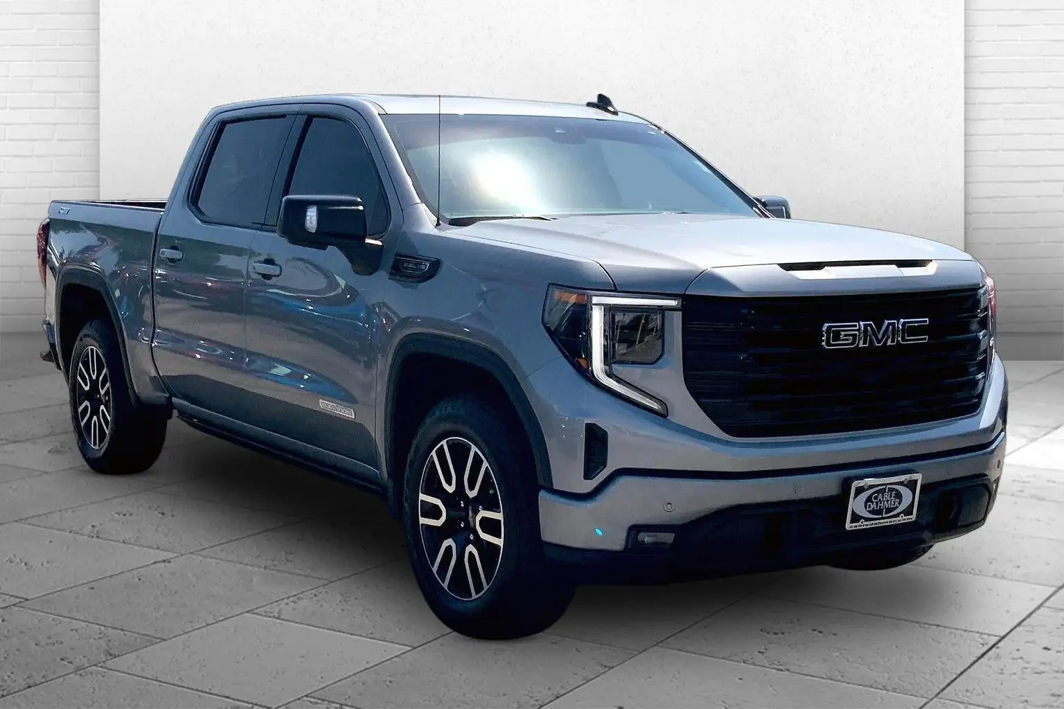 2024 GMC Sierra 4WD Crew Cab Standard Box Elevation photo 1