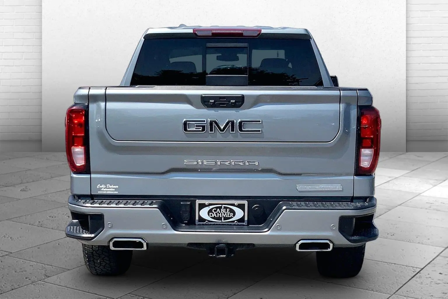 2024 GMC Sierra 4WD Crew Cab Standard Box Elevation photo 3
