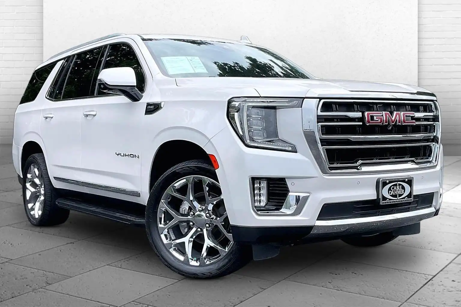 2022 GMC Yukon 4WD SLT's photo
