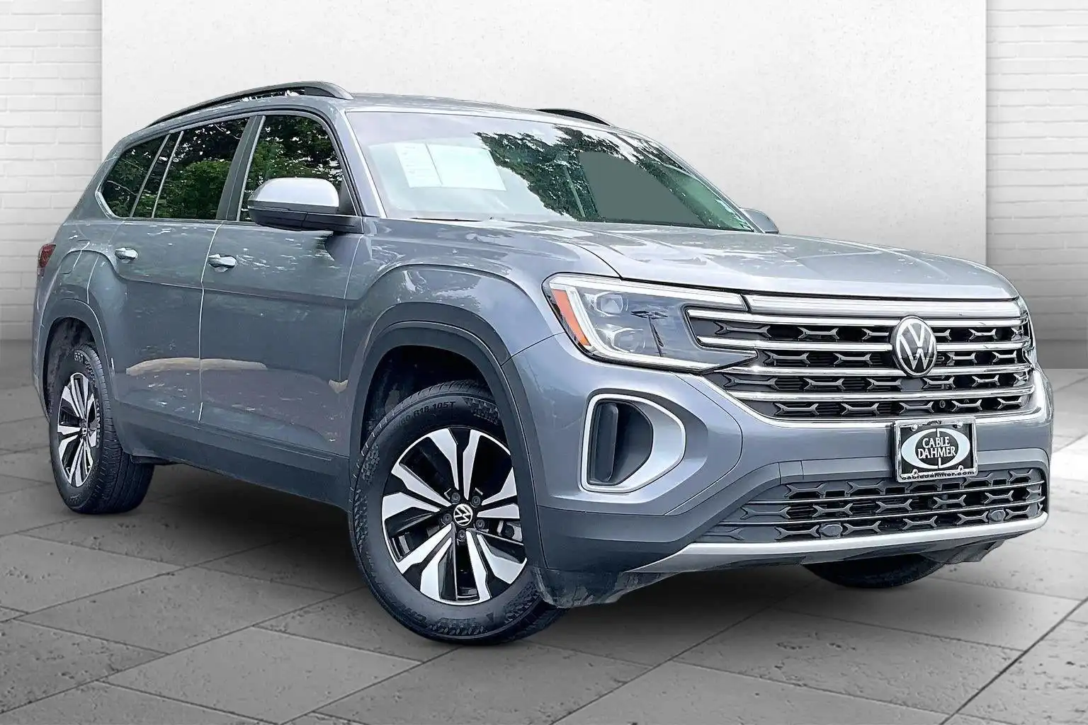 2024 Volkswagen Atlas 2.0T SE 4MOTION's photo