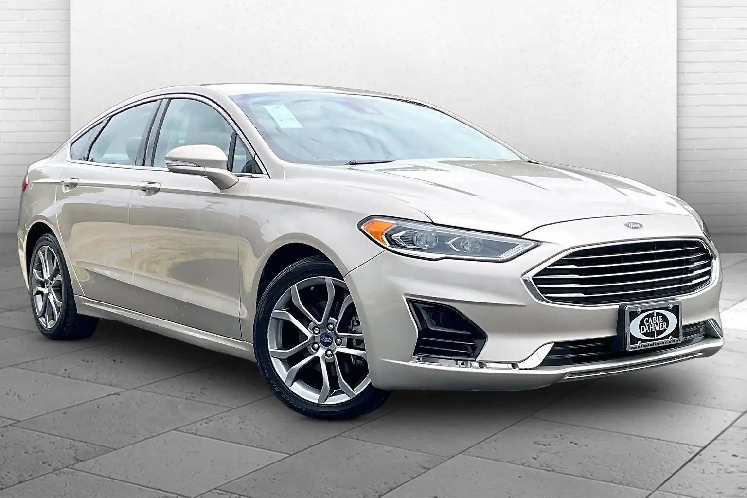 2019 Ford Fusion SEL FWD's photo