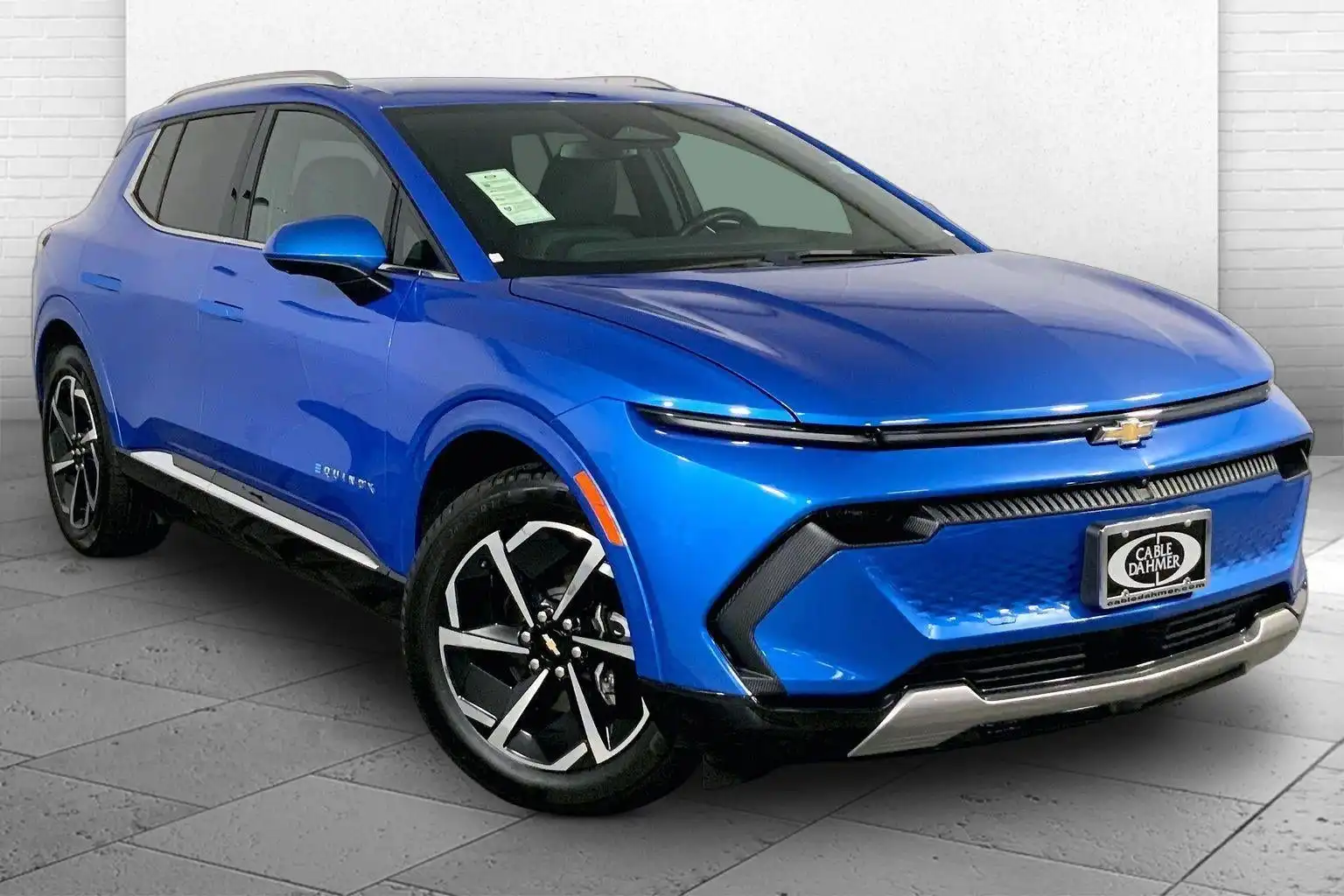 2025 Chevrolet Equinox EV 2LT FWD's photo