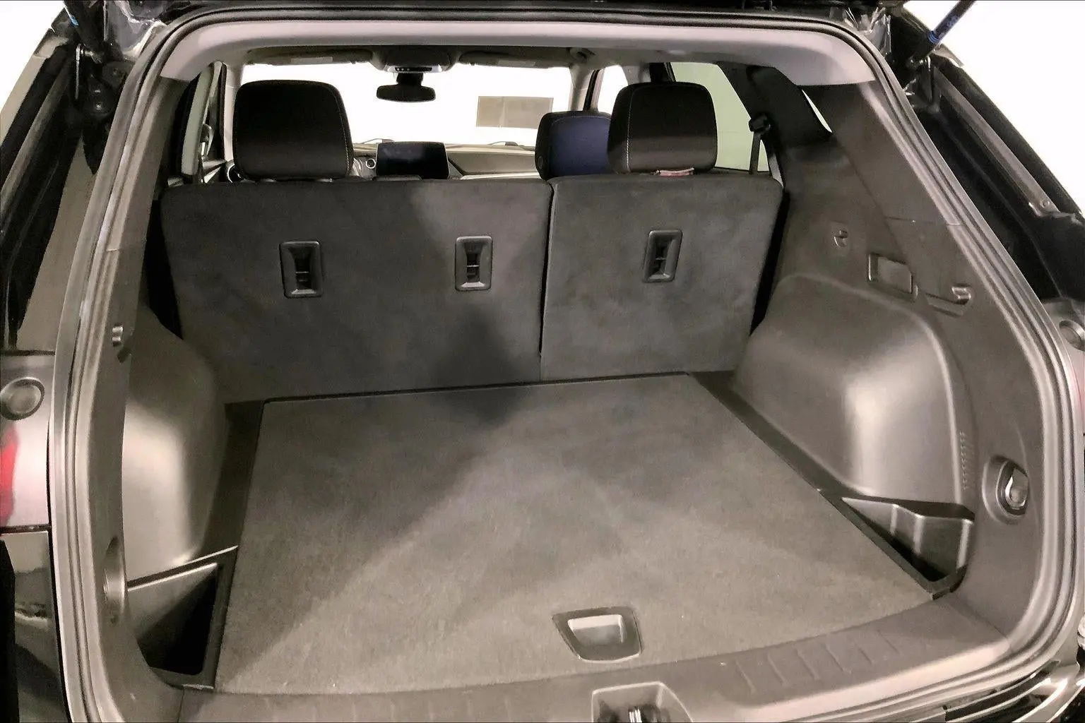 2025 Chevrolet Blazer 2.0T 2LT AWD photo 4