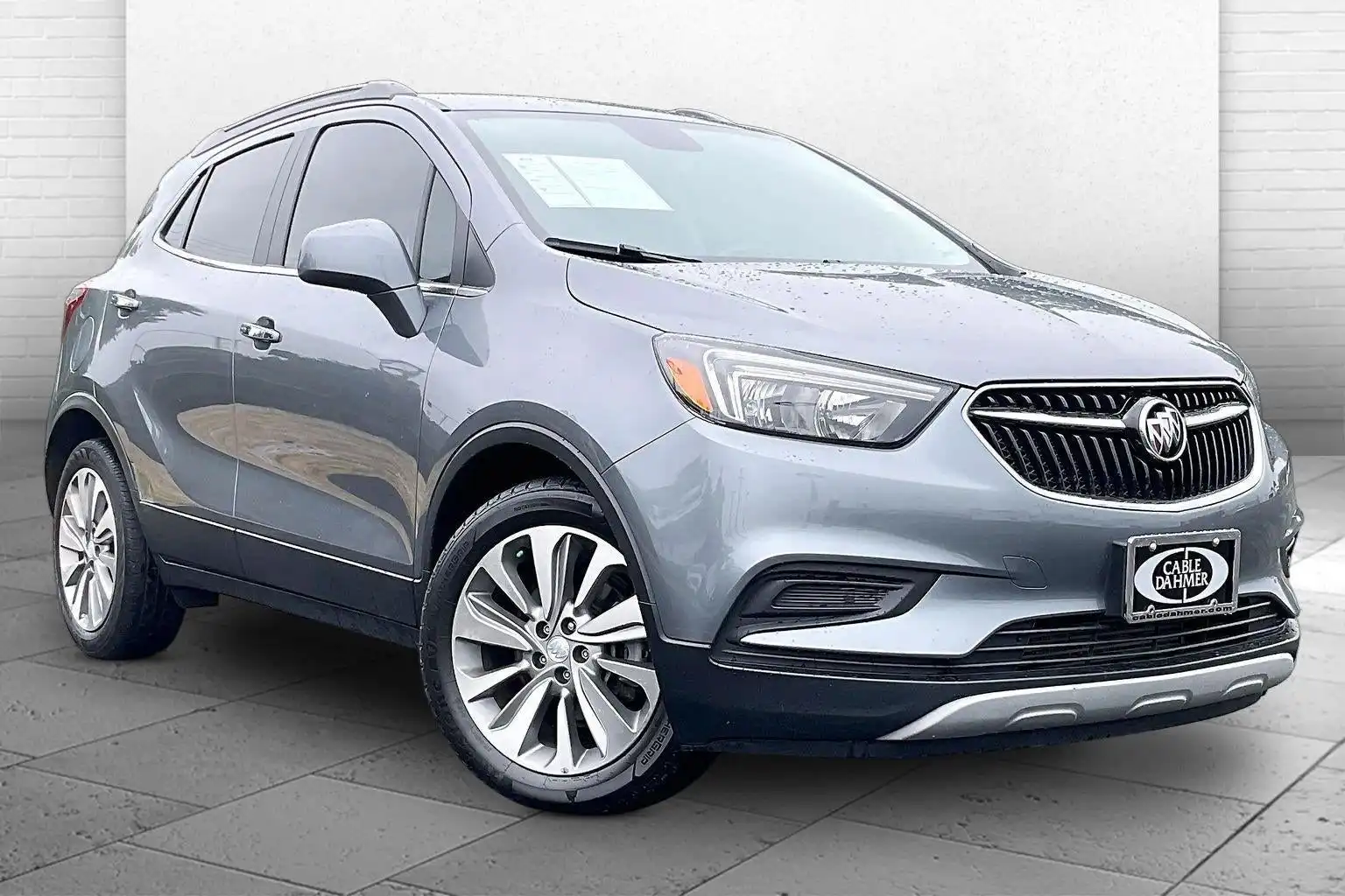 2020 Buick Encore Preferred's photo