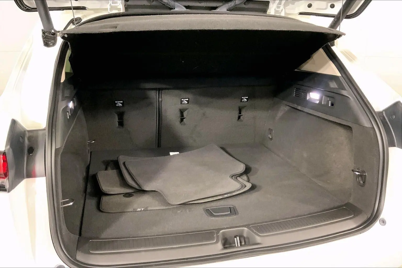 2023 Buick Envision Preferred AWD photo 4
